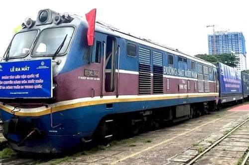 Tàu hàng liên vận khởi hành: Cơ hội cho doanh nghiệp xuất khẩu nông sản