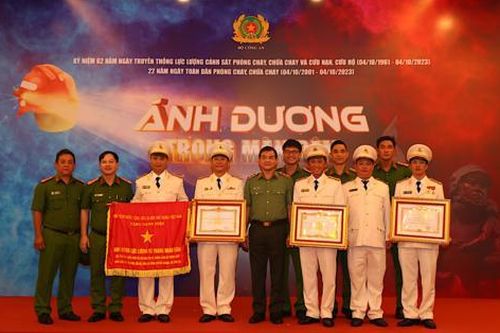 Ngàn phen 'vào sinh ra tử', chưa một lần chùn bước! (kỳ 1)