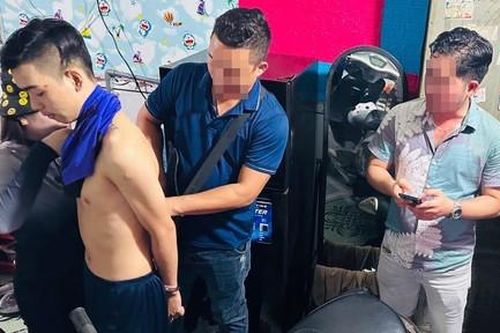 Bắt tên cướp đặc biệt nguy hiểm, luôn mang theo súng khi đi gây án