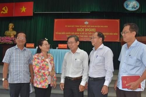 Sắp xếp khu phố, ấp: Tạo thuận lợi nhất cho người dân chuyển đổi các loại giấy tờ