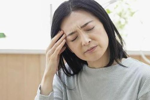 Điều trị hội chứng mãn kinh với bài thuốc bổ thận âm