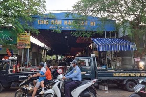 Chợ Cầu Rào - Cát Bi bất ngờ đóng cửa, vì sao?