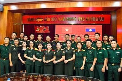 Bế mạc Lớp tập huấn về nghiệp vụ báo chí cho đoàn cán bộ Báo Quân đội nhân dân Lào