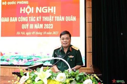 Trung tướng Trần Minh Đức chủ trì giao ban công tác kỹ thuật toàn quân quý III năm 2023