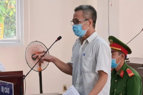 Tạm đình chỉ điều tra vụ án liên quan cựu Bí thư Thị ủy Bến Cát