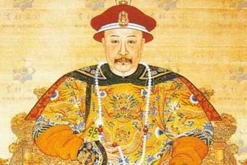 Mở mộ Càn Long, phát hãi bảo kiếm mang lời nguyền 'chạm vào là chết'