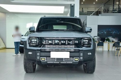 Cận cảnh SUV địa hình Jetour Traveller, thiết kế giống Ford Bronco