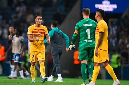 Barca thắng Porto nhờ pha làm bàn duy nhất của Ferran Torres
