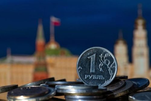 Điện Kremlin: Tỷ giá đồng rúp đổi sang đôla không thành vấn đề