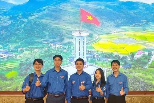 Nữ sinh chinh phục ngành học của phái mạnh