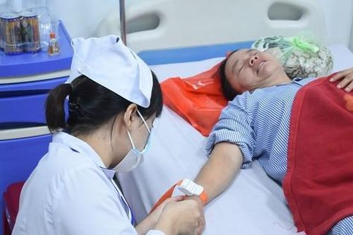 Lời kể của hai lao công bị nhóm thanh niên đánh, dùng súng bắn gây thương tích