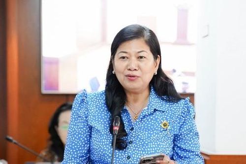 Sở Nội vụ TPHCM nêu lý do 5 huyện không lên được quận