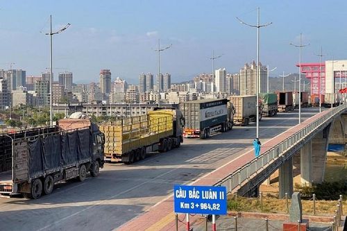 Tin tức kinh tế ngày 5/10: Thương mại Việt Nam - Trung Quốc tiếp tục khởi sắc