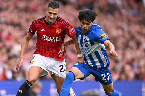 MU theo đuổi Mitoma, Arsenal chi đậm mua Openda