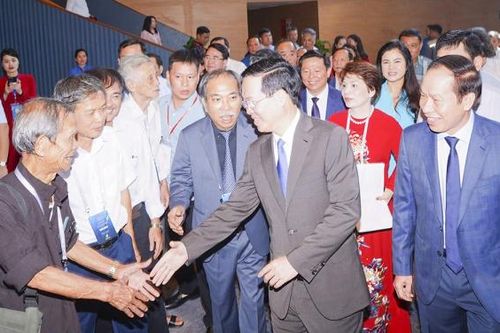 Hội nghị Đại biểu Nhà văn lão thành Việt Nam lần thứ Nhất: Năng lượng của sự có mặt