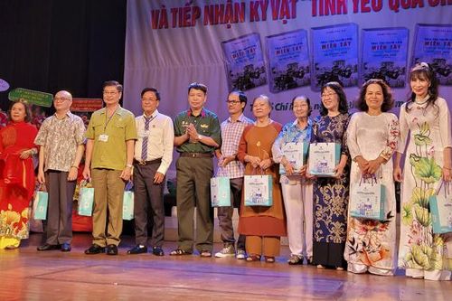 Hào sảng 'Trái tim người lính miền Tây'