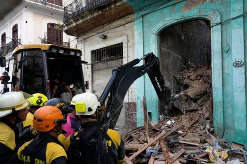Cuba: Sập tòa chung cư trong khu Phố cổ La Habana, 3 người thiệt mạng