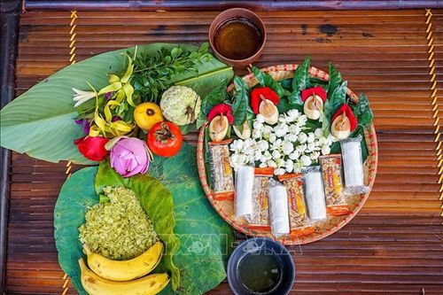 Những thức quà gây thương nhớ của mùa Thu Hà Nội