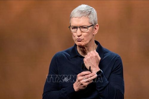 Đợt bán cổ phiếu lớn nhất trong hai năm của CEO Apple