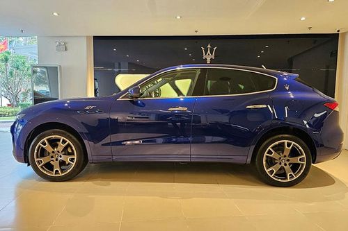 Bảng giá xe Maserati tháng 10/2023: Rẻ nhất 4,2 tỷ đồng