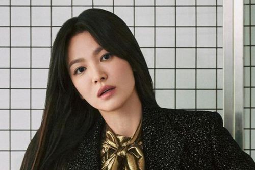 Song Hye Kyo chính thức đáp trả sau nhiều lần bị Song Joong Ki sân si