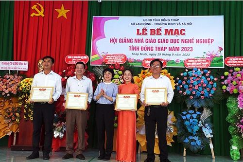 Cơ hội nâng cao kỹ năng giảng dạy cho đội ngũ giáo viên, giảng viên