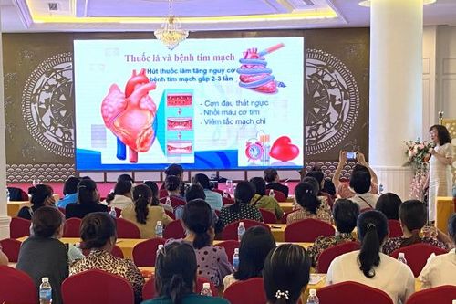 Cung cấp kỹ năng truyền thông cho hội viên phụ nữ
