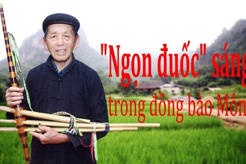 'Ngọn đuốc' sáng trong đồng bào Mông