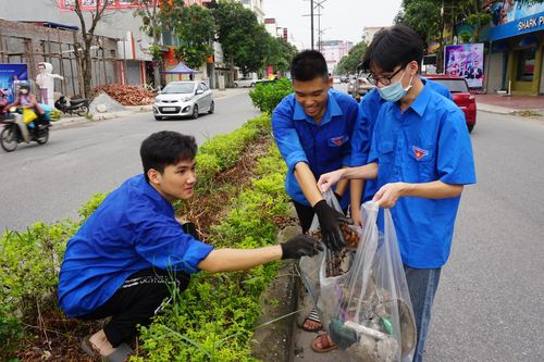 Nhiều hoạt động thiết thực trong Chiến dịch Thanh niên tình nguyện hè