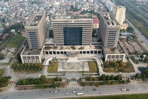Chính phủ báo cáo Quốc hội tiến độ di dời trụ sở Bộ, ngành khỏi trung tâm Hà Nội