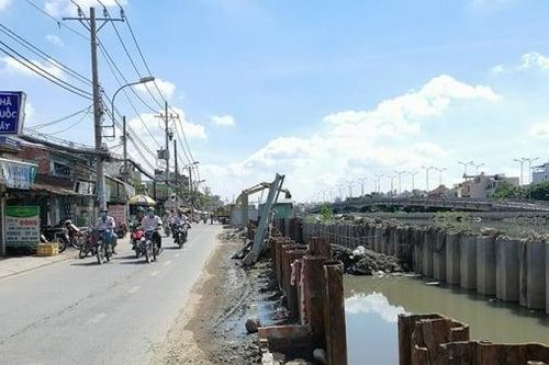 Dừng thi công gói thầu XL-07 làm nứt nhiều nhà dân ở Tp.HCM
