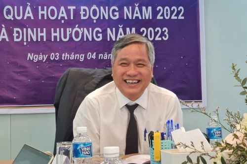 Vợ chồng tổng giám đốc CII đăng ký bán hết hơn 10 triệu cổ phiếu