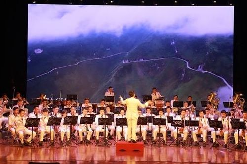 19 đoàn nghệ thuật tham gia Hội diễn về đề tài Quốc phòng toàn dân