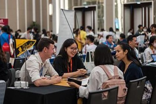 Nhiều cơ hội 'săn học bổng' từ triển lãm Giáo dục Hoa Kỳ 2023