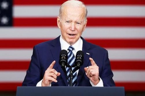 Tổng thống Hoa Kỳ Joe Biden duyệt chi hỗ trợ cho sinh viên