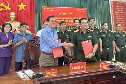 Kiên Giang thúc đẩy khuyến học - khuyến tài trong cơ quan quân đội