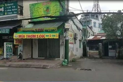 Giải cứu người phụ nữ bị kẹt tay trong máy ép nước mía ở TPHCM