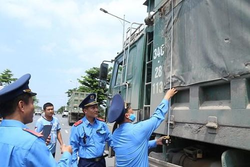 Chỉ trong 9 tháng, Thanh tra Sở GTVT Hà Nội xử phạt hơn 11 nghìn trường hợp vi phạm
