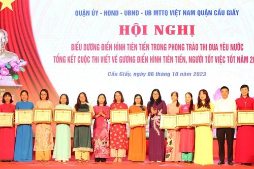 Cầu Giấy tôn vinh 169 tấm gương 'Người tốt, việc tốt'