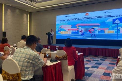 Bảo đảm an toàn cho trẻ trên quãng đường từ nhà đến trường