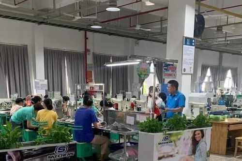 Vụ công nhân ngưng việc tập thể sau bữa cơm trưa: 1.000 lao động đã trở lại làm việc