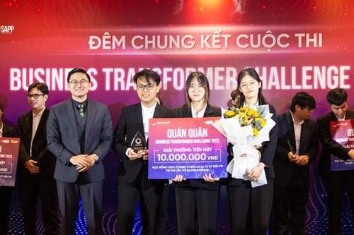 Tỏa sáng tài năng tại đêm chung kết Business Transformer Challenge 2023