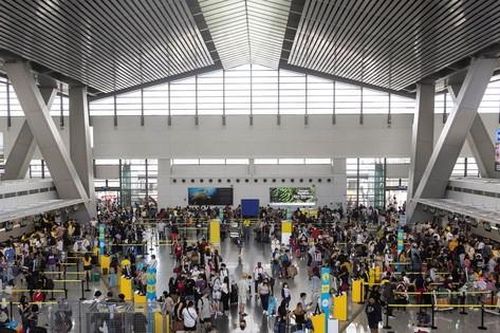 Philippines đặt sân bay trong tình trạng báo động vì lời đe dọa 'máy bay sẽ nổ tung'