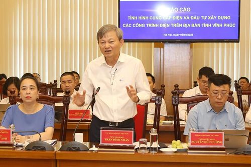 Bàn giải pháp tháo gỡ vướng mắc mặt bằng các dự án điện trên địa bàn tỉnh Vĩnh Phúc