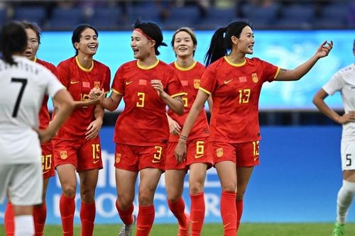 Nữ Trung Quốc thắng Uzbekistan 7-0, giành HCĐ ASIAD 19