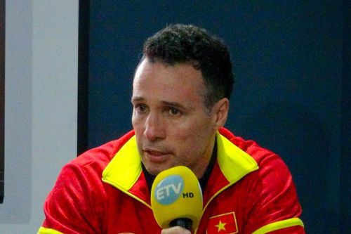 HLV Diego Raul tuyên bố đưa tuyển futsal Việt Nam vào World Cup 2024