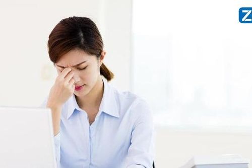 Bí quyết chăm sóc mắt từ Italy cho dân văn phòng thời đại số