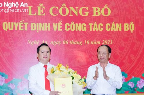 Công bố Quyết định điều động, bổ nhiệm Giám đốc Trung tâm Xúc tiến đầu tư, thương mại và du lịch tỉnh Nghệ An