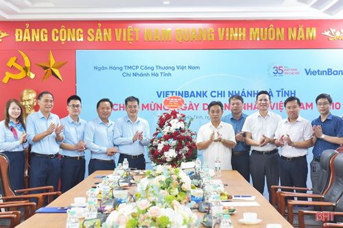 Đồng hành, tạo điều kiện để các doanh nghiệp, doanh nhân phát triển
