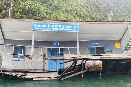 Hai làng chài cổ ở Vịnh Hạ Long xuống cấp nghiêm trọng